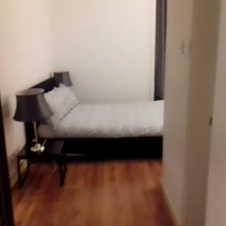 Stylish 1 Bed In Earls Court *