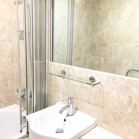Elegant W1 Penthouse W Terrace Nr Oxford St W Helpful Informative Host Apartment *
