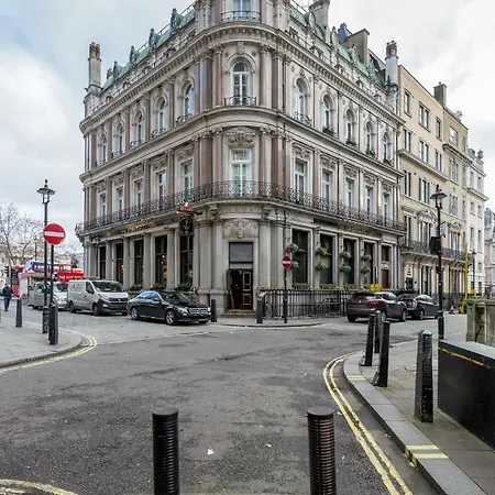 Apartment Outstanding Trafalgar Penthouse, Sleeps 8 *
