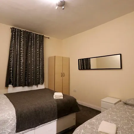 City Central Apartment *