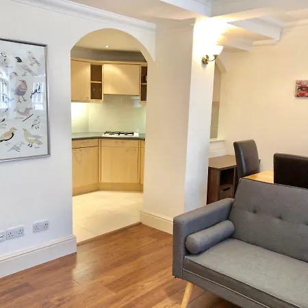 Stylish Apartments In Victoria & Westminster