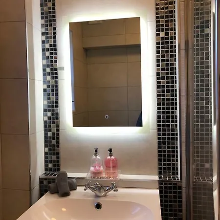 Affordable Lux And Cozy 1 Bed Flat In Chelsea Apartment *