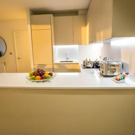 Gigli Luxury Wembley Apartment