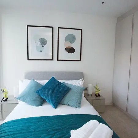 Gigli Luxury Wembley Apartment