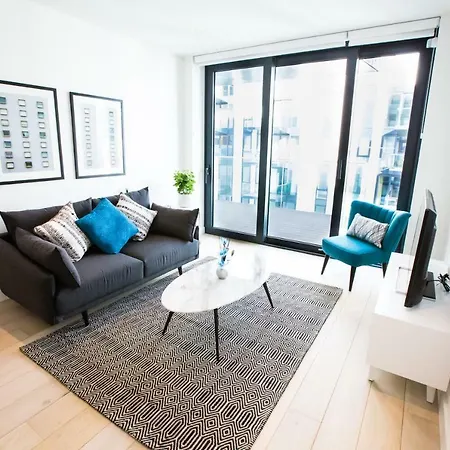 Gigli Luxury Wembley * London