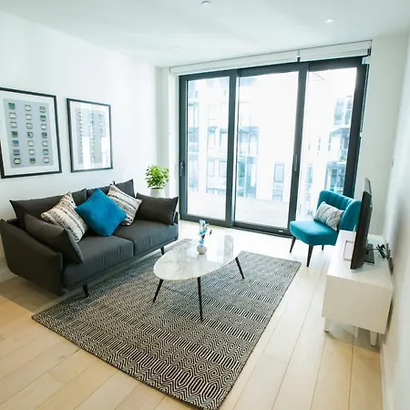 Gigli Luxury Wembley Apartment London