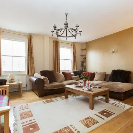 Pimlico Apartment