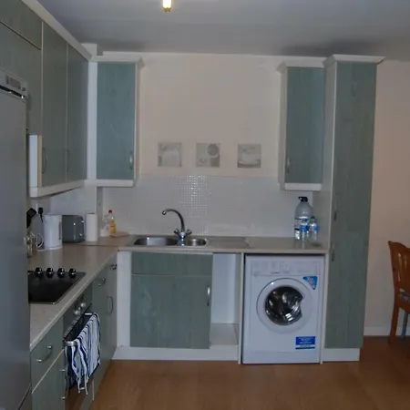 Apartment Ebbett Court *