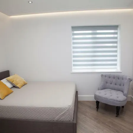 Guest house Goldbeaters House 3*