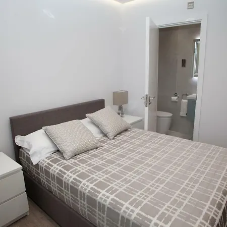 Guest house Goldbeaters House 3*