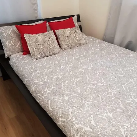 Lovely 1 Bed In Earls Court *