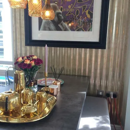 Arments Court 5* London
