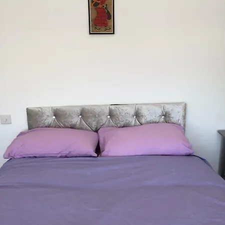 Rushden Vacation Holiday home