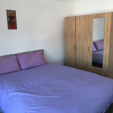 Holiday home Rushden Vacation *