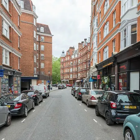 Apartment One Bedroom High Street Kensington *