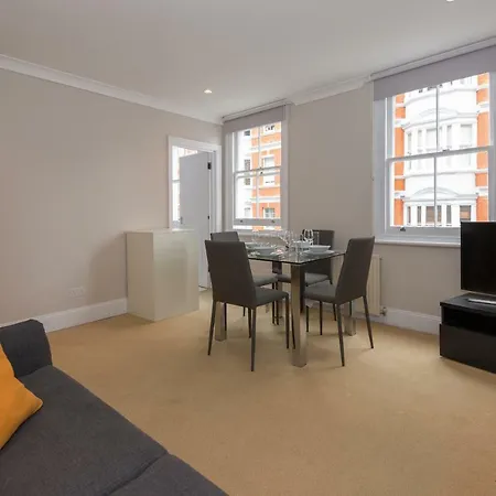 Apartment One Bedroom High Street Kensington *