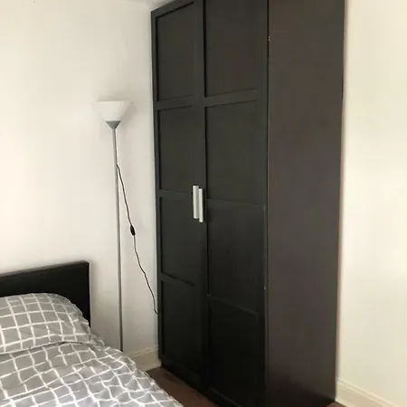 Dartmouth House Homestay London