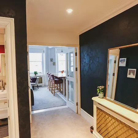 Apartment 2bedroom Onslow Gardens South Kensington London