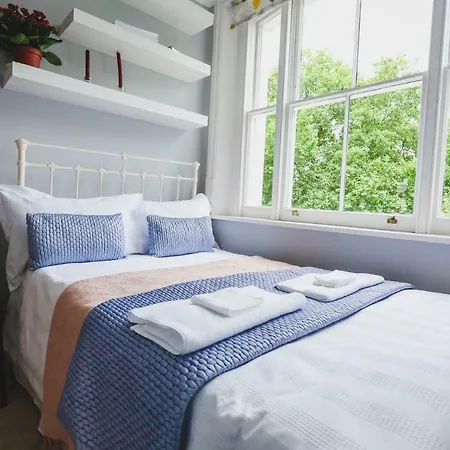 2bedroom Onslow Gardens South Kensington *