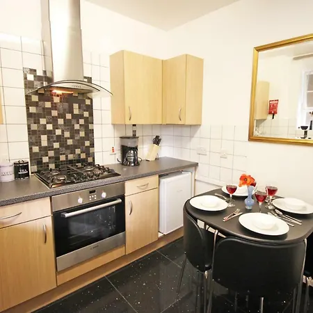 227 Lavita House Apartment