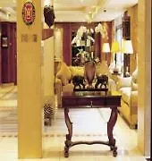 Radisson Blu Edwardian Mercer Street Hotel, 4*