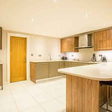 The Escalier Mews - Bright 3bdr * London