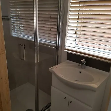 Guest house Heathrow Lhr 3*