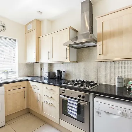Nhs Workers Accommodation In South Kensington 19A