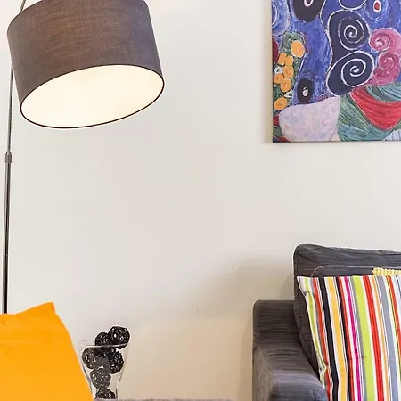 Nhs Workers Accommodation In South Kensington 19A * London