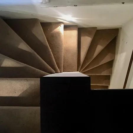 Daire Apartment, Covent Garden
