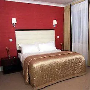 Hotel Raglan Muswell Hill
