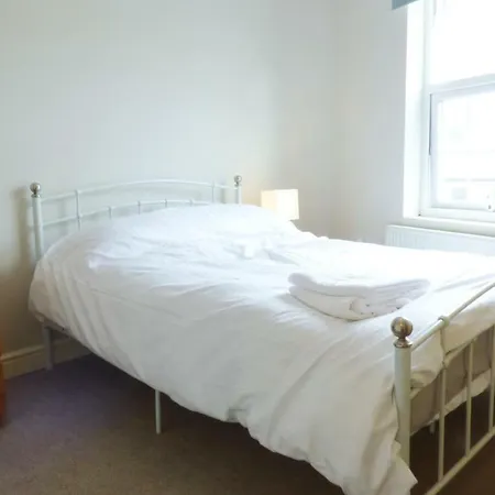 Absolute Battersea Apartment *