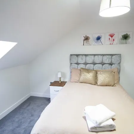 Apartment Holden Court - 6 *