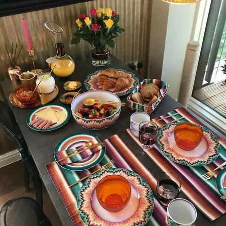 Arments Court Bed & Breakfast