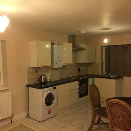 Bourne Court *