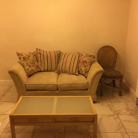 Apartment Bourne Court