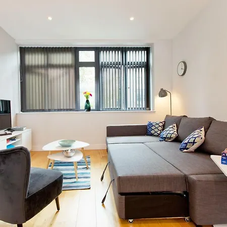Highbury Holloway - Conveinent Location * London