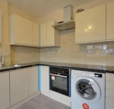 Bourne Court * Ruislip