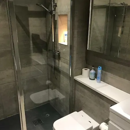 Bright Convenient Flat In Little Venice Apartment *