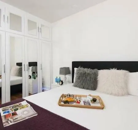 Earls Court Nest