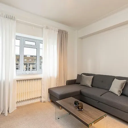 Grand Swiss Apartment London