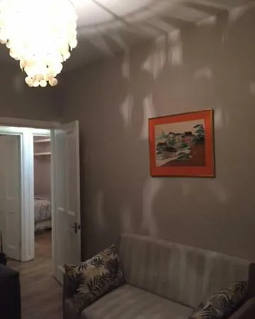 Apartment Perfect 2 Bedroom Flat Shepherds Bush W12 London