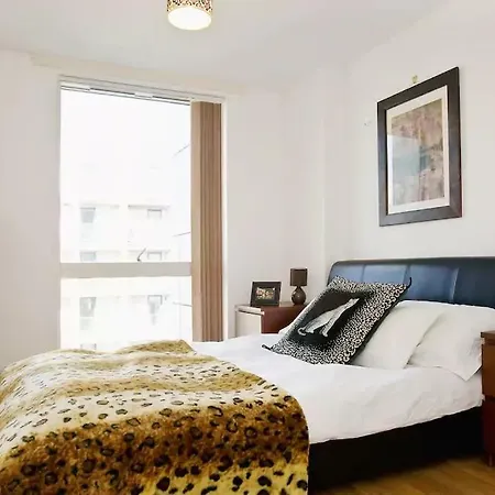 Habitación en casa particular Modern In Central