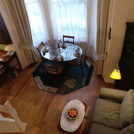 Homestay 1870s Victorian House