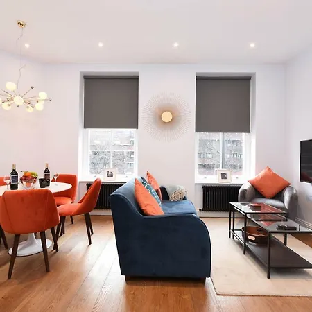 Apartment Stylish!! Spacious 2 & 3 Deluxe Near Victoria Station *