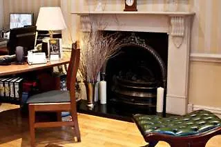 Staunton - 4* London