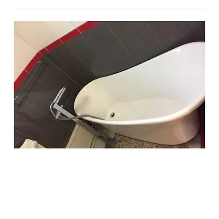 For 6 People Guest house London
