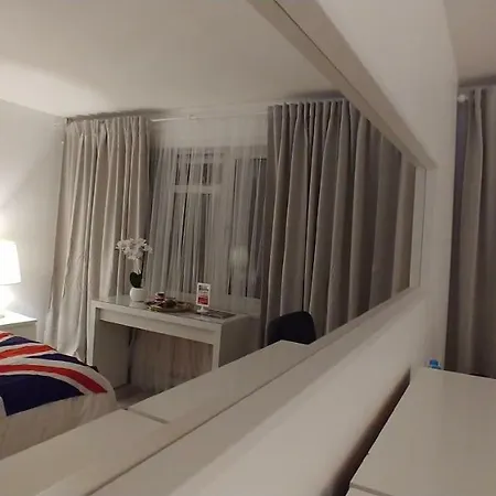 Al Iram Guest house London