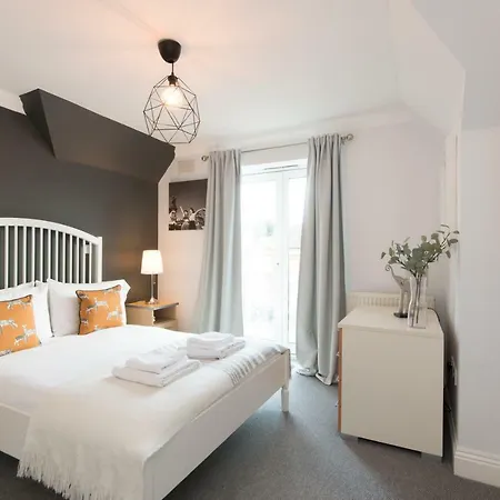 Jc7 - Spacious 2-bed Near Hendon Apartment
