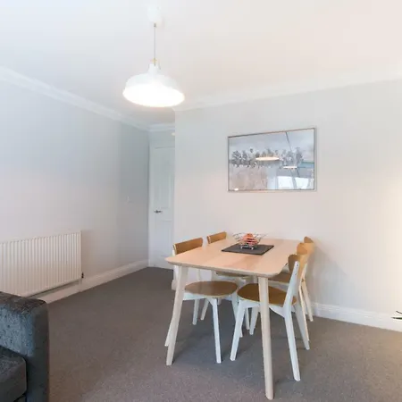 Apartment Jc7 - Spacious 2-bed Near Hendon London